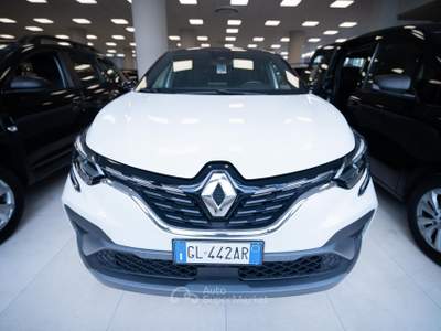 Renault Captur 1.6 E-Tech hybrid RS Line 145cv auto Bianco usata Torino