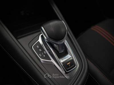Renault Captur 1.6 E-Tech hybrid RS Line 145cv auto Bianco usata Torino