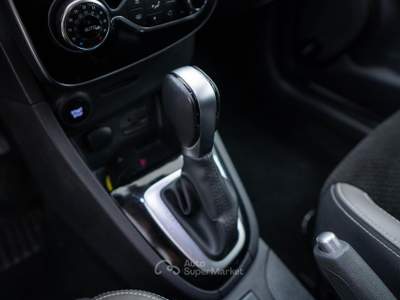 Renault Clio Sporter 1.5 dci energy Intens 90cv edc Bianco usata Torino
