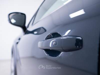 Renault Captur Plug-in Hybrid E-Tech Intens 160CV Blu/Azzurro usata Torino