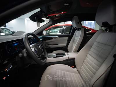 Renault Espace 2023 1.2 e-Tech full hybrid Iconic 200cv a. 5p.ti Blu/Azzurro usata Torino