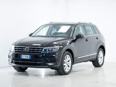 Volkswagen Tiguan 2.0 TDI Advanced R-Line Exterior 190CV Nero usata Torino