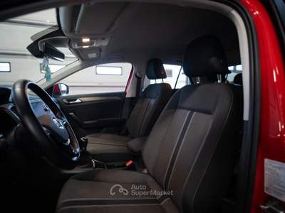 Volkswagen T-Roc 1.5 tsi Business Rosso usata Torino