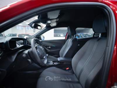 Peugeot 2008 1.2 puretech Allure Pack s&s 130cv Rosso usata Torino