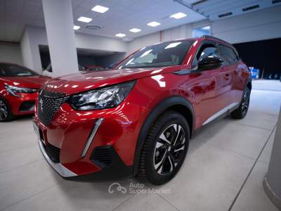 Peugeot 2008 1.2 puretech Allure Pack s&s 130cv Rosso usata Torino Peugeot 2008 1.2 puretech Allure Pack s&s 130cv Rosso usata Torino