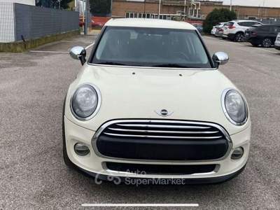 MINI 1.5 Cooper D Hype 5 1.5 One D Beige usata Ravenna