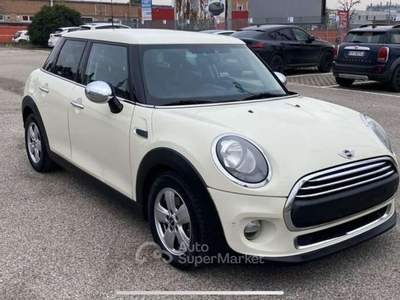 MINI 1.5 Cooper D Hype 5 1.5 One D Beige usata Ravenna