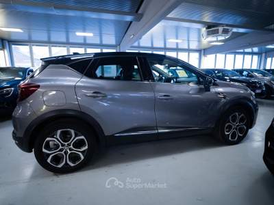 Renault Captur 1.6 E-Tech hybrid Intens 145cv auto Grigio usata Torino