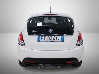 Lancia Ypsilon 1.2 8v Silver s&s 69cv E6 Bianco usata Torino
