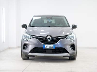 Renault Captur 1.6 E-Tech phev Initiale Paris 160cv auto my21 Grigio usata Torino
