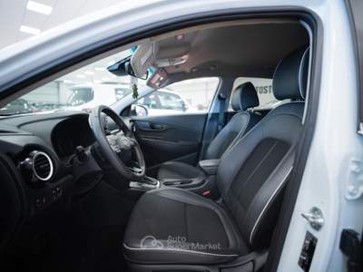 Hyundai Kona 1.6 HEV Xprime Techno Pack 2WD DCT Bianco usata Torino