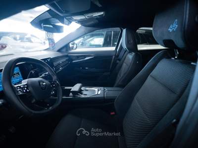 Renault Austral 2023 1.2 E-Tech full hybrid Iconic Esprit Alpine 200cv auto usata Torino