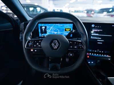 Renault Austral 2023 1.2 E-Tech full hybrid Iconic Esprit Alpine 200cv auto usata Torino