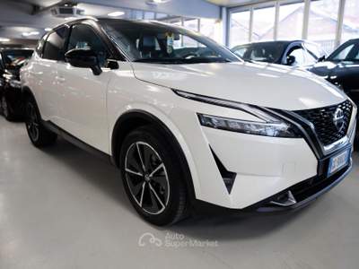 Nissan Qashqai 1.3 mhev Tekna 2wd 140cv Bianco usata Torino