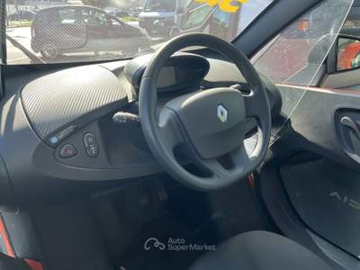 Renault Twizy E-TECH ELECTRIC Intens Red Rosso usata Torino