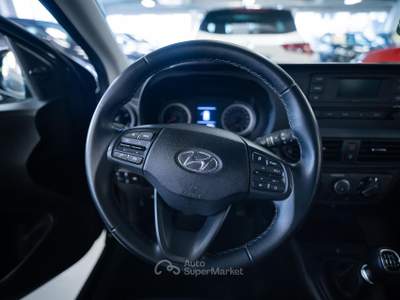 Hyundai i10 1.0 mpi Prime Nero usata Torino