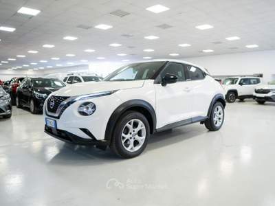 Nissan Juke 1.0 DIG-T 114 CV N-Connecta Bianco usata Torino