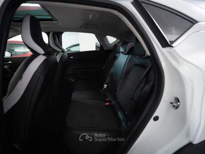 Renault Captur 1.6 E-Tech phev Intens 160cv auto my21 Bianco usata Torino