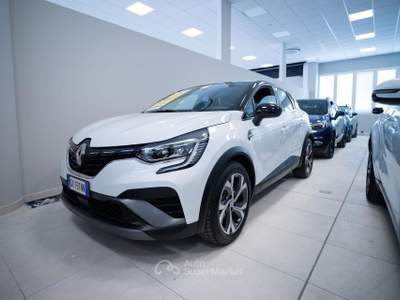 Renault Captur 1.6 E-Tech hybrid RS Line 145cv auto Bianco usata Torino