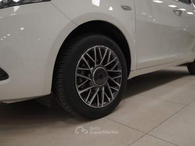 Lancia Ypsilon 1.0 firefly hybrid Gold s&s 70cv 5p.ti usata Torino