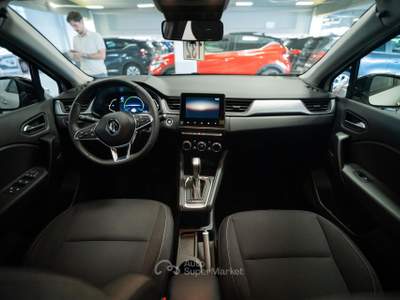 Renault Captur 1.6 E-Tech hybrid Zen 145cv auto Bianco usata Torino