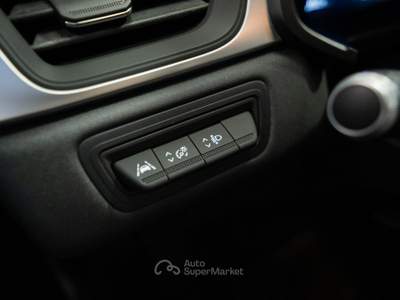 Renault Captur 1.6 E-Tech hybrid Zen 145cv auto Bianco usata Torino