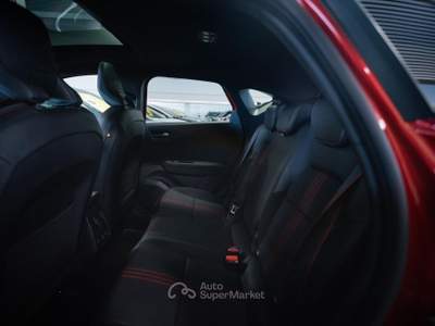 Renault Captur 1.6 E-Tech phev RS Line 160cv auto Rosso usata Torino