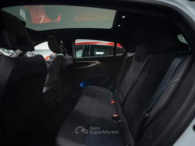 Renault Rafale 1.2 e-Tech Full Hybrid Esprit Alpine 200CV Bianco usata Torino