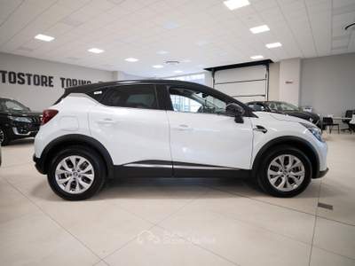 Renault Captur 1.6 E-Tech phev Intens 160 CV Bianco usata Torino