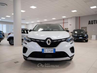 Renault Captur 1.6 E-Tech phev Intens 160 CV Bianco usata Torino