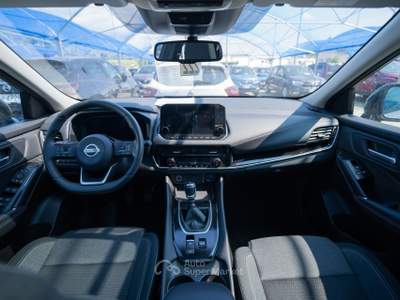 Nissan Qashqai 1.3 mhev Tekna 2wd 140cv Grigio usata Torino