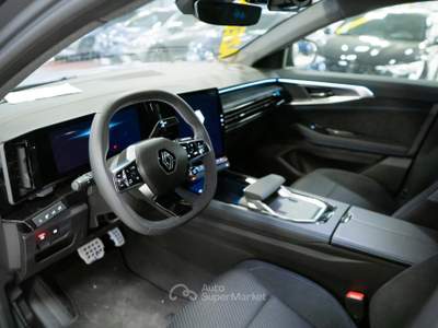 Renault Austral Techno Esprit Alpine E-Tech Full Hybrid 200CV Nero usata Torino