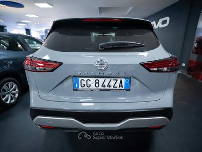 Nissan Qashqai 1.3 mhev Tekna 2wd 140cv Grigio usata Torino