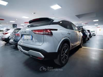 Nissan Qashqai 1.3 mhev Tekna 2wd 140cv Grigio usata Torino