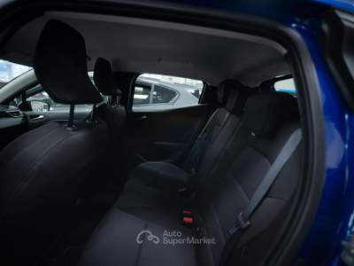Renault Clio 1.0 tce Techno 90cv Blu/Azzurro usata Torino