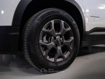 Jeep Avenger 1.2 turbo Longitude fwd 100cv Bianco usata Torino