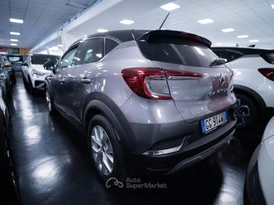 Renault Captur 1.6 E-Tech hybrid Intens 145cv auto Grigio usata Torino