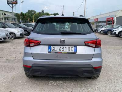 Seat Arona 1.0 tgi Style 90cv 2022 anche per Neopatentati Argento usata Ravenna