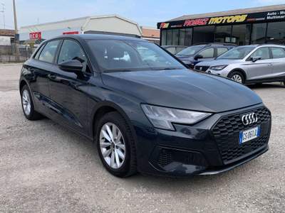 Audi A3 Sportback 30 2.0 tdi 116 cv anche per Neopatentati Grigio usata Ravenna