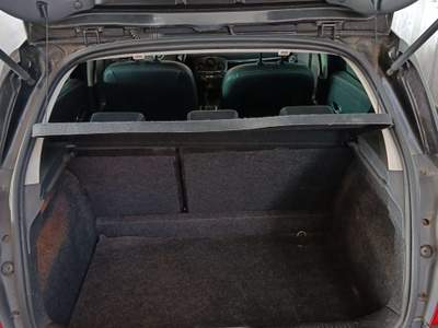 Renault Clio Clio 1.2 16V 5 porte Le Iene Nero usata Cornaredo