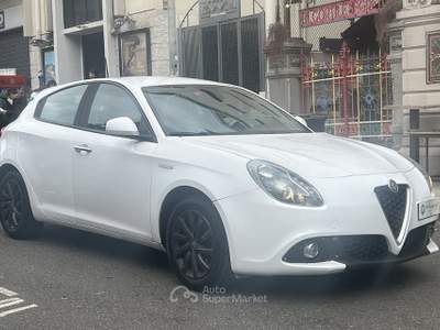 Alfa Romeo Giulietta ALFA ROMEO Giulietta 1.6 JTDm 120 CV Bianco usata Messina