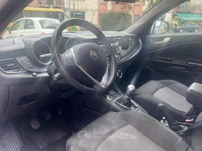 Alfa Romeo Giulietta ALFA ROMEO Giulietta 1.6 JTDm 120 CV Bianco usata Messina