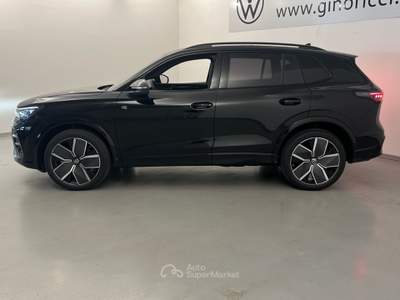 Volkswagen Tiguan 2.0 TDI 110KW SCR R-Line Plus DSG Nero usata Cesena