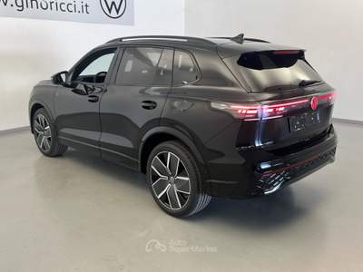 Volkswagen Tiguan 2.0 TDI 110KW SCR R-Line Plus DSG Nero usata Cesena