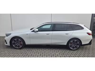 BMW Serie 5 520i 520i sDrive M Sport Pro Gancio Iconic Glow 19" Tetto Bianco usata Serravalle