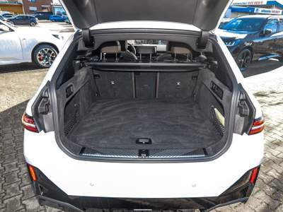 BMW Serie 5 520d 520d xDrive M Sport Gancio Pelle Tetto Camera Bianco usata Serravalle