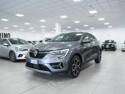 Renault Arkana 1.6 E-Tech Hybrid Intens 145cv Grigio usata Torino