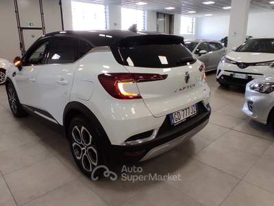 Renault Captur 1.6 E-Tech phev Intens 160cv auto Bianco usata Torino