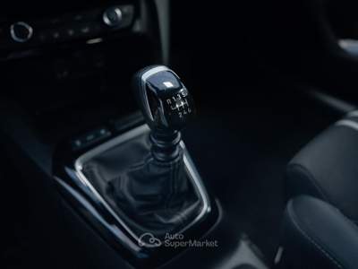Opel Corsa 1.2 GS s&s 100cv Bianco usata Torino