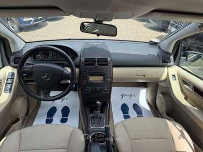 Mercedes-Benz Classe A BlueEFFICIENCY Avantgarde Nero usata Sesto San Giovanni